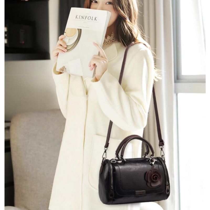 Exclusive Black PU Leather Women handbag