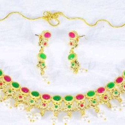 Classy Brass Necklace Jewellery Set 