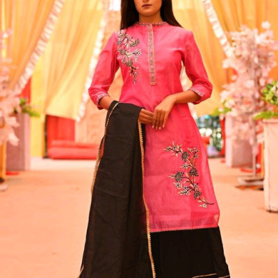 Zoya Designer Embroidered Kurta Sets 